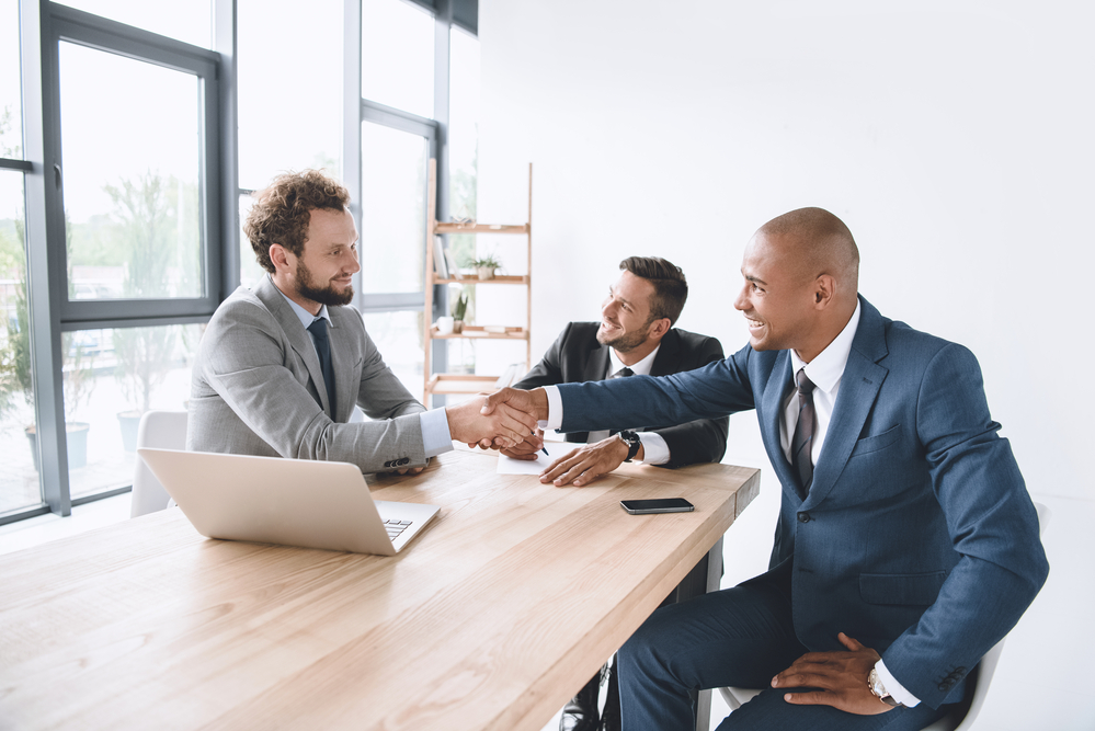 9 Ways to Foster Community at Work & Improve Employee Productivity